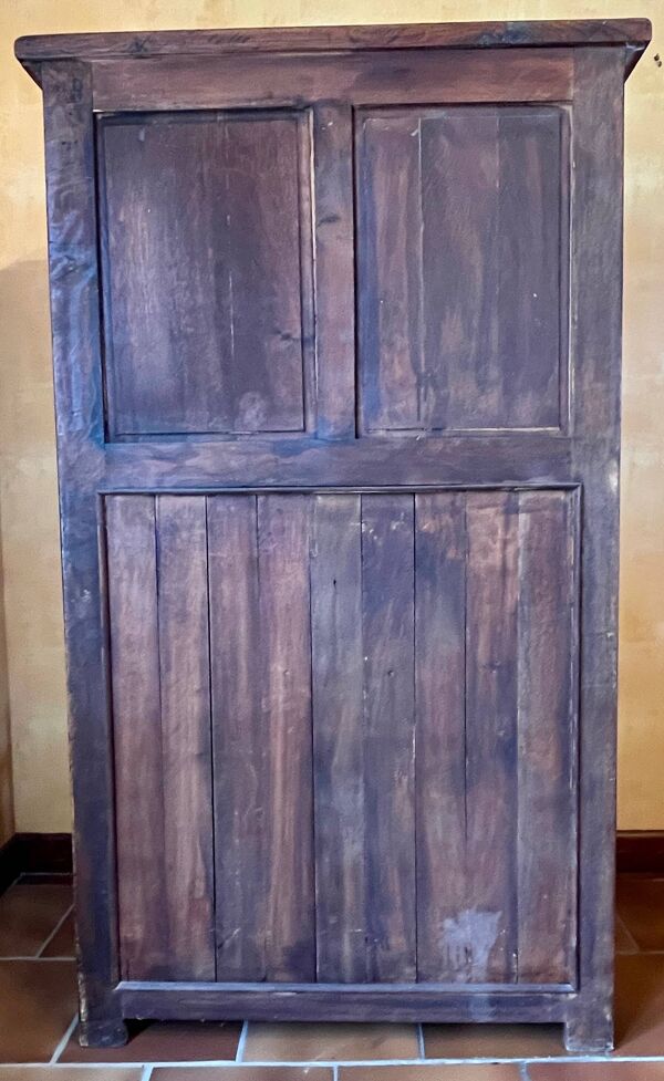 BUFFET A RETRAIT STYLE LOUIS XIII, BOIS MASSIF