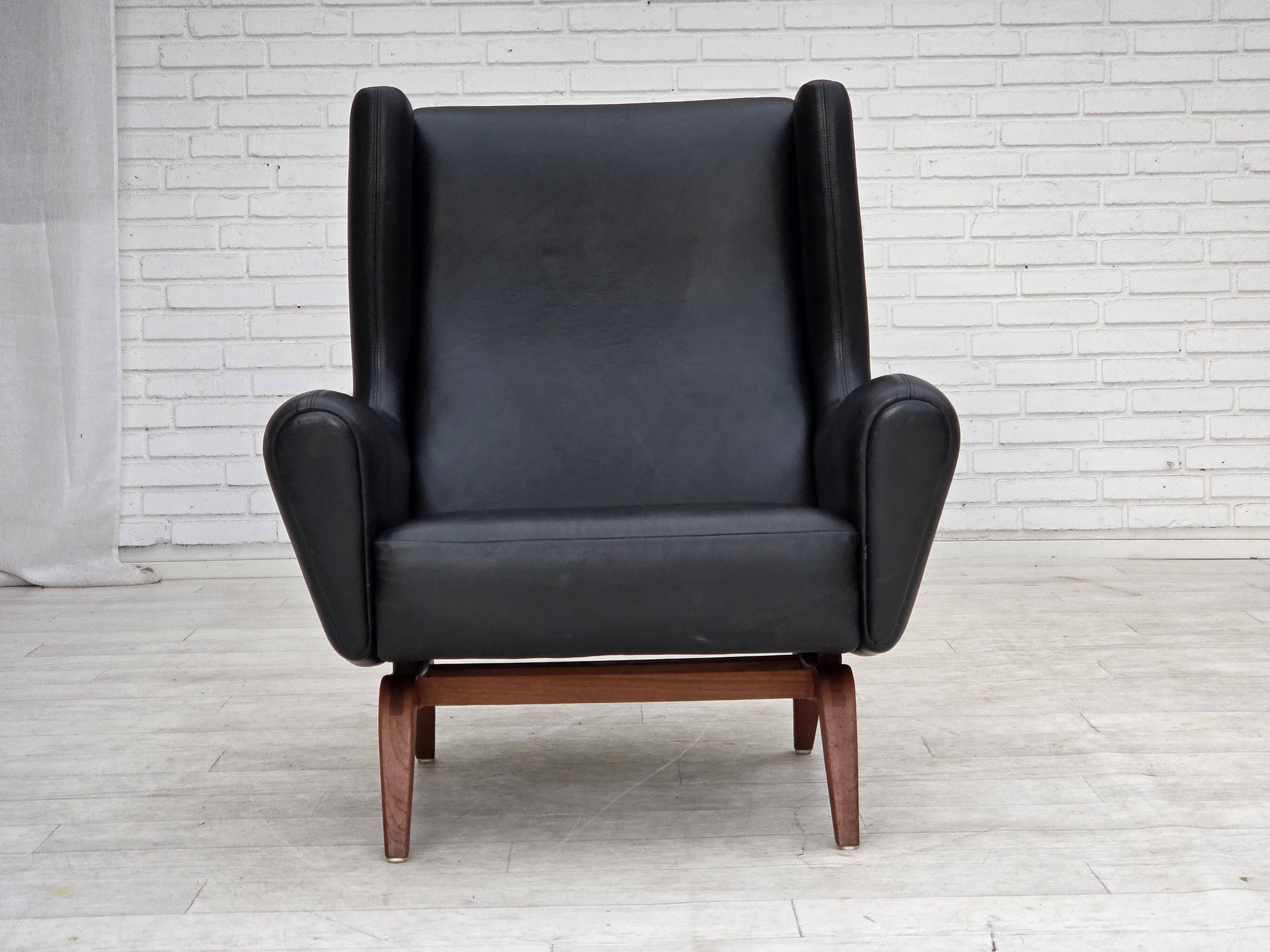 1960s, Danish design by Illum Wikkelsø, armchair, model 110, leather, teak.