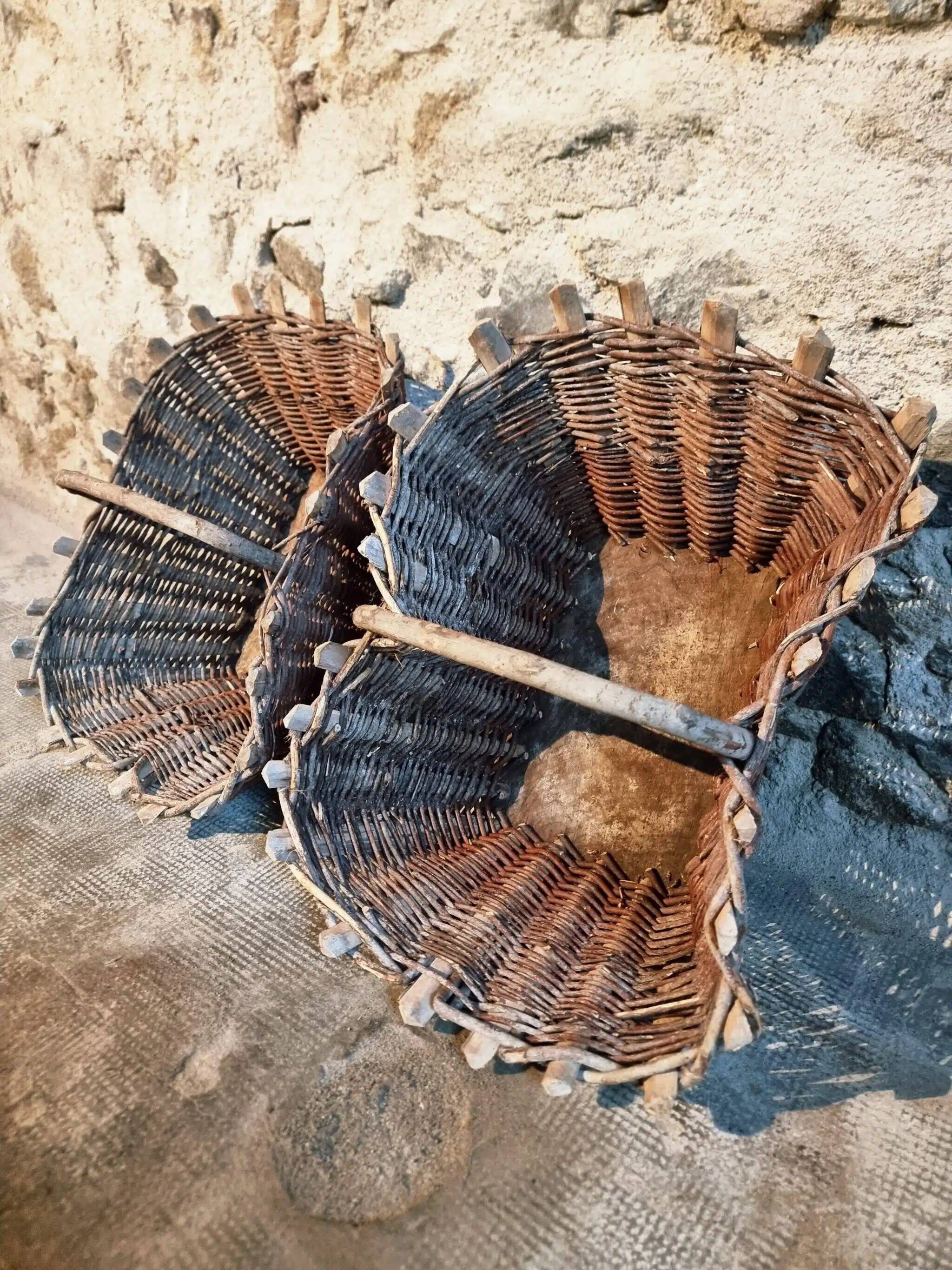 Pair of early 20th century French wicker grape harvest baskets – Rustic vineyard set