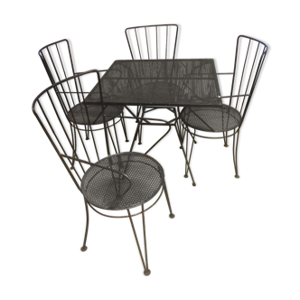 Metal garden living room