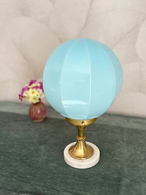 Lampe art déco 1930 avec globe en opaline bleu