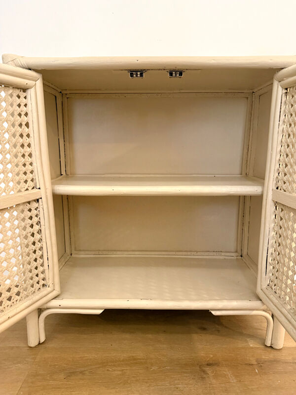 Buffet rotin et cannage