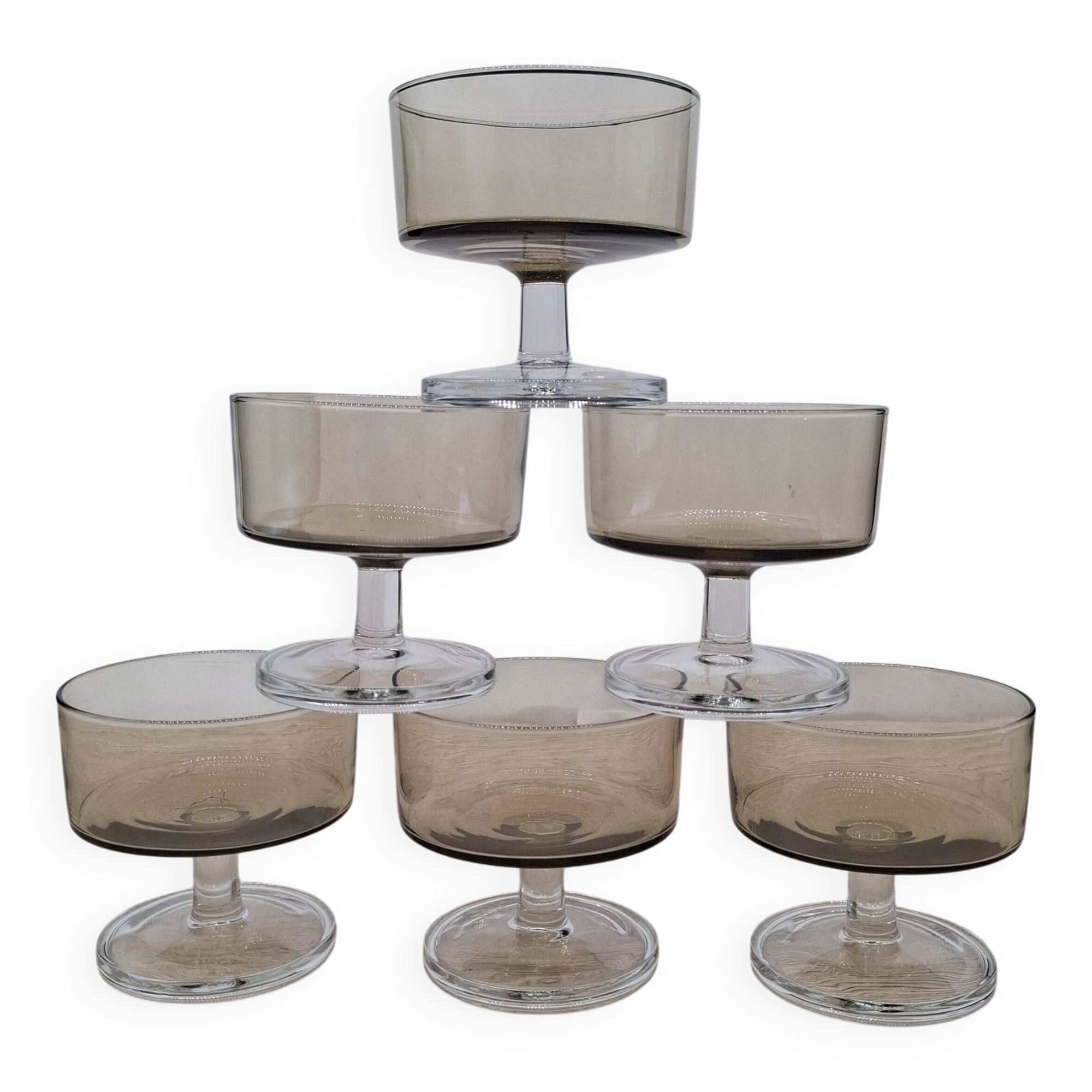 Set of 6 Cavalier Sweden Luminarc smoked champagne glasses