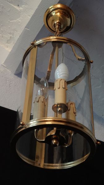 Lustre metal doré 3 lumières avec chasse en verre