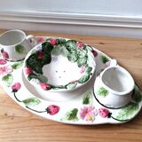 Slip dish for strawberries