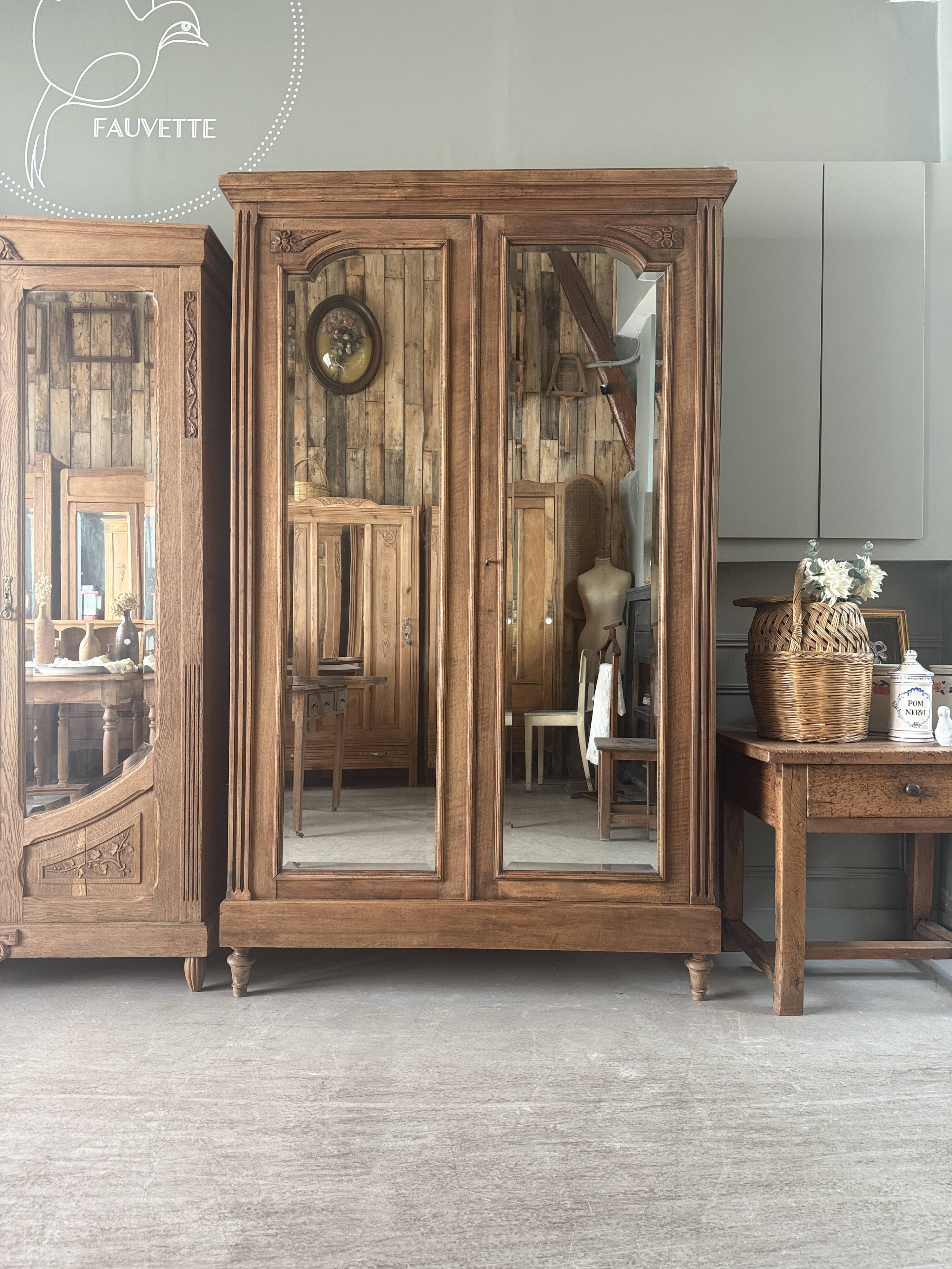Grande armoire à glace ancienne (rénovée)