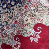 Antique 1920s Persian Kerman rug, floral medallion, red field, 273cm x 362cm