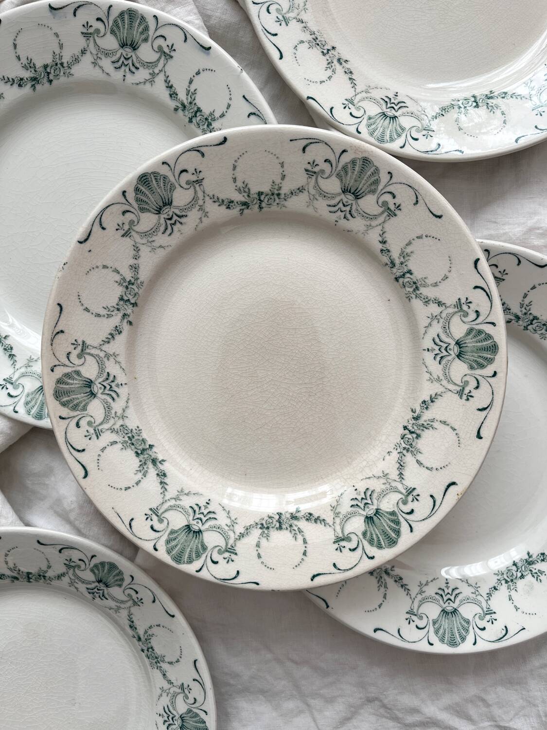 12 Lunéville "Garland" ironstone dessert plates