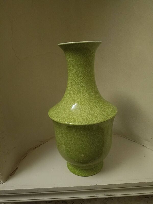 Vase balustre en porcelaine chinoise