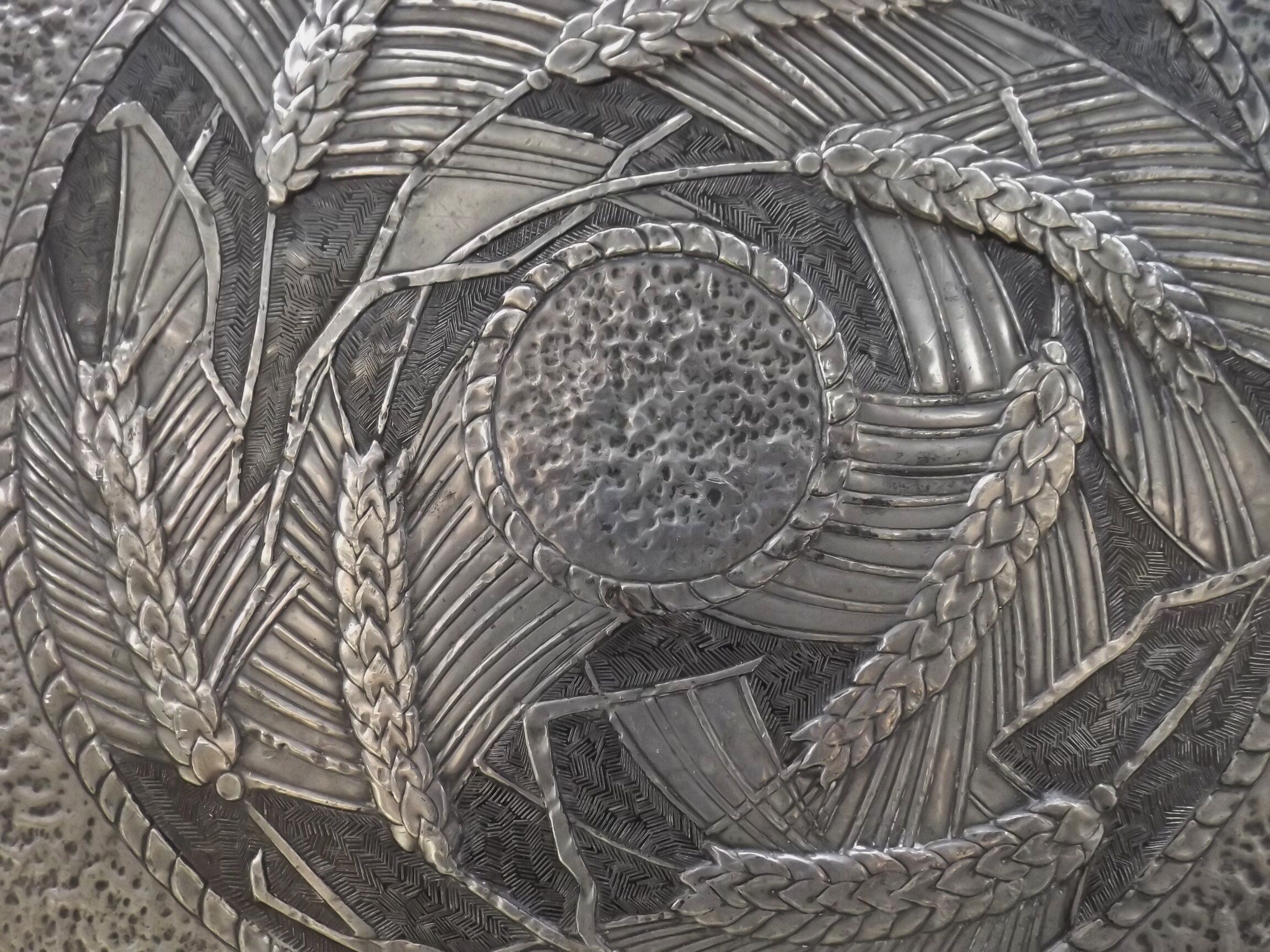 Round top art deco art signed