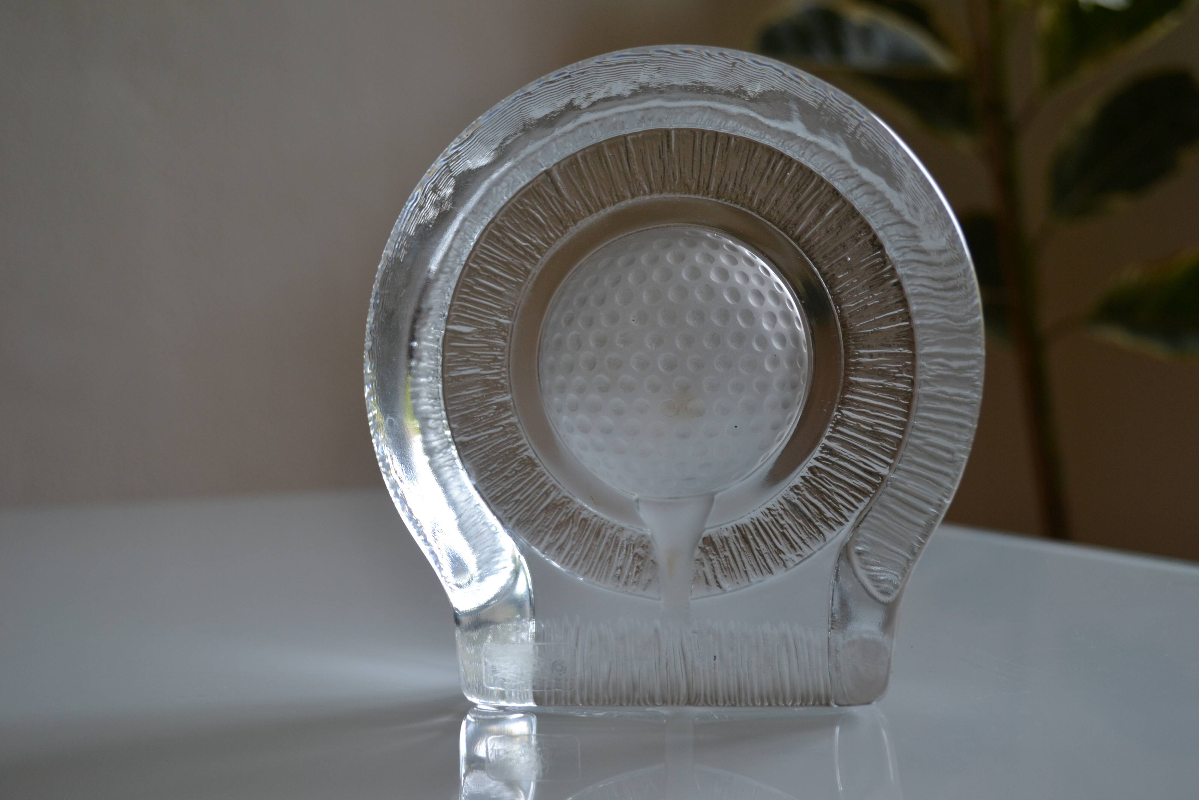 Golf crystal pocket emptier or paperweight by Nybro of Sweden