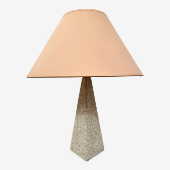 Lampe « pyramide » postmoderne 1980