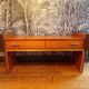 Mini enfilade teck et tissu, 2 tiroirs