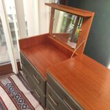 Regy dresser