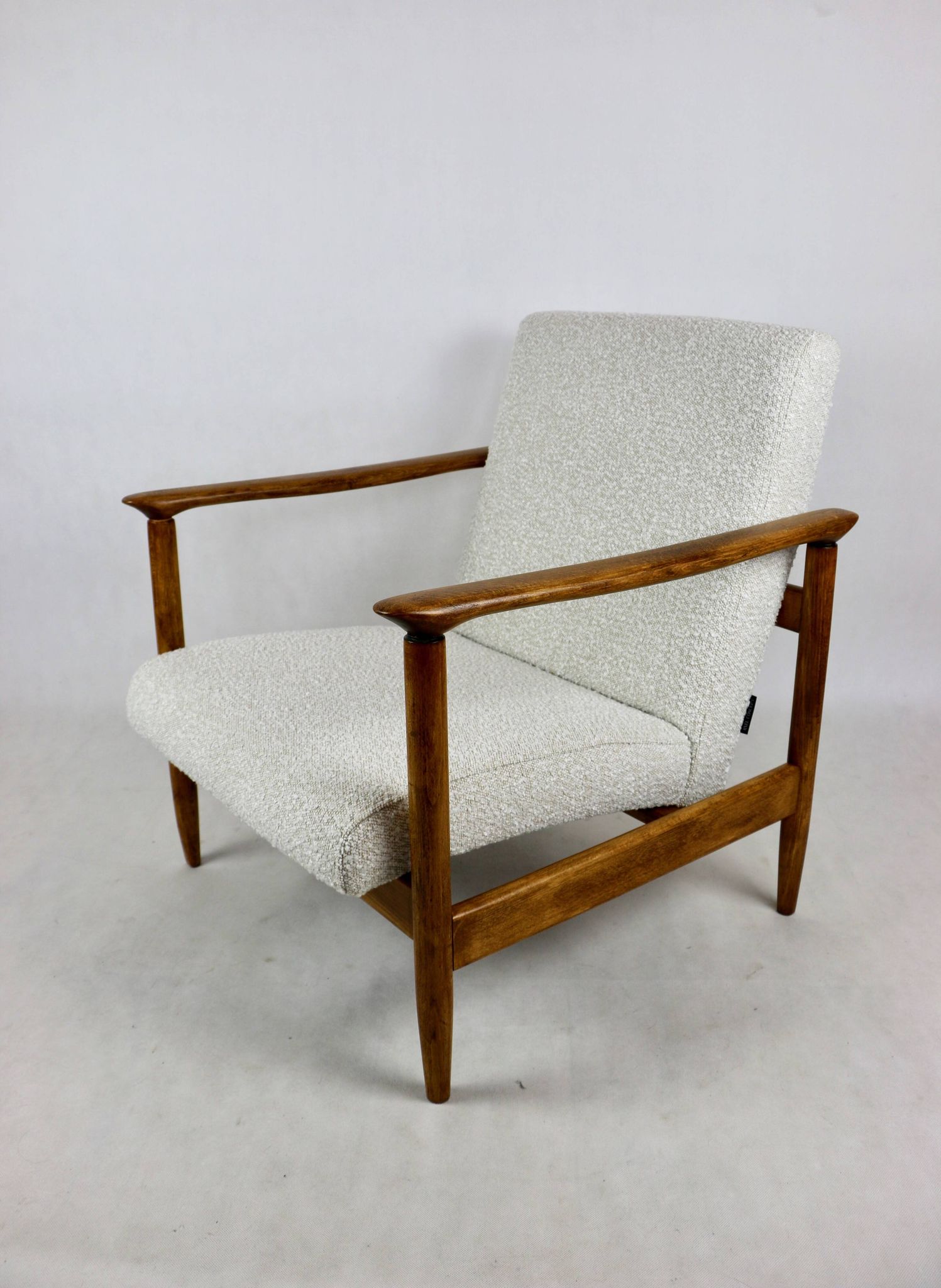 GFM-142 armchair, design by Edmund Homa from the 70s, white ivory boucle - 2 pieces available