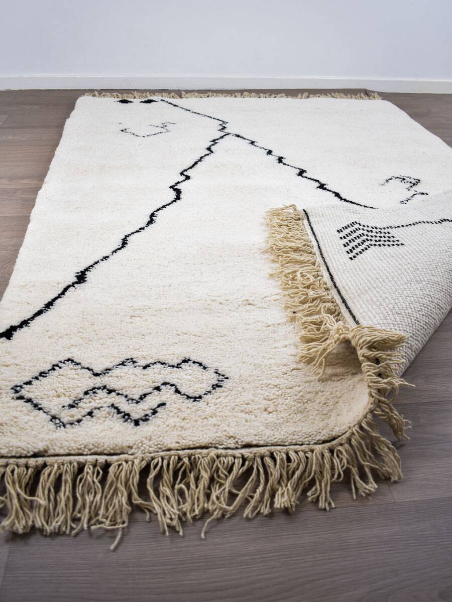 Handmade white-black boujaad rug size 250cm×150cm