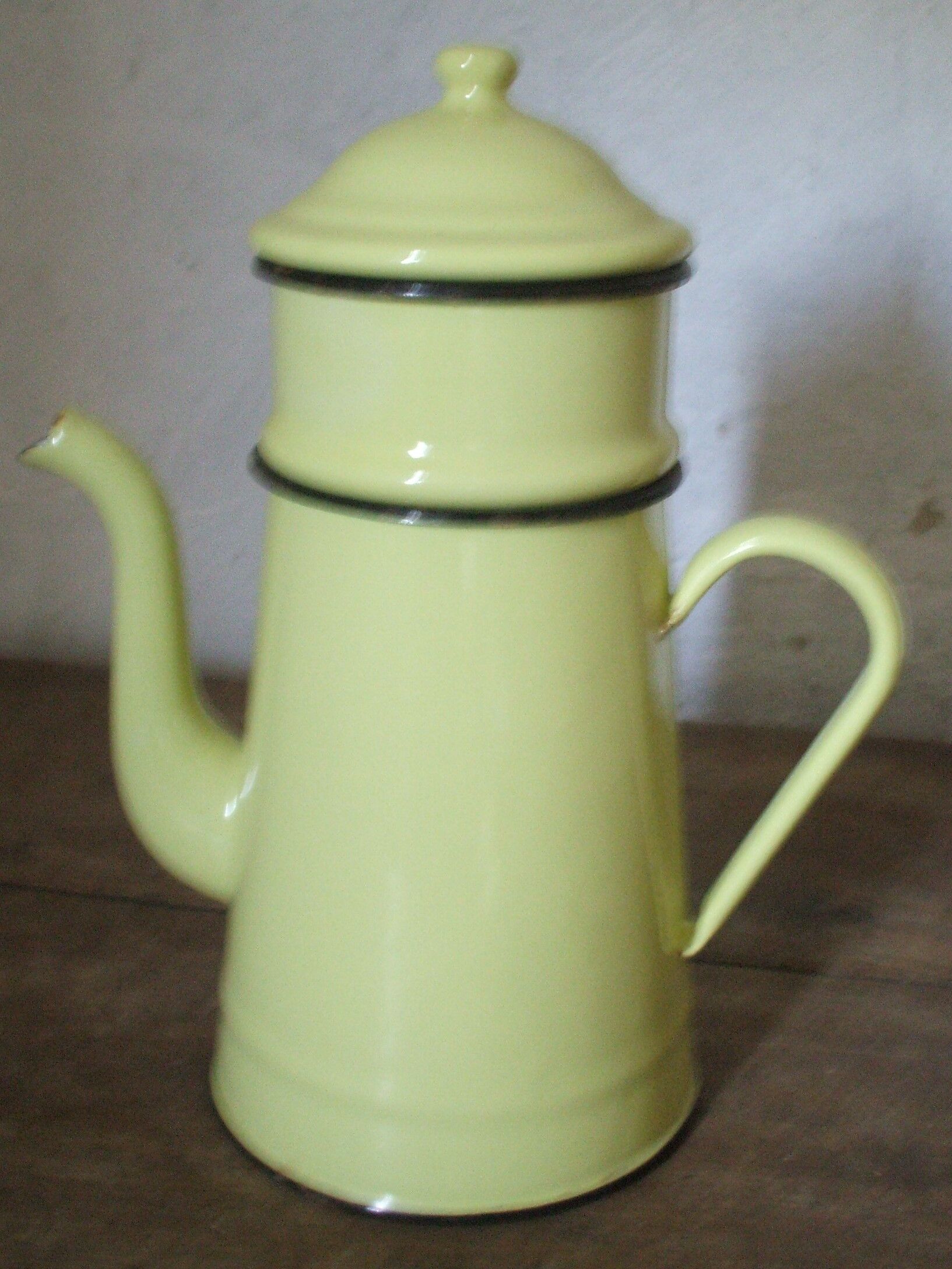 Yellow enamel coffee maker