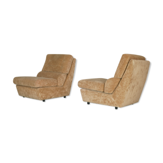 Pair of armchairs "Space Age", foam and velvet "honey", France, circa 1970