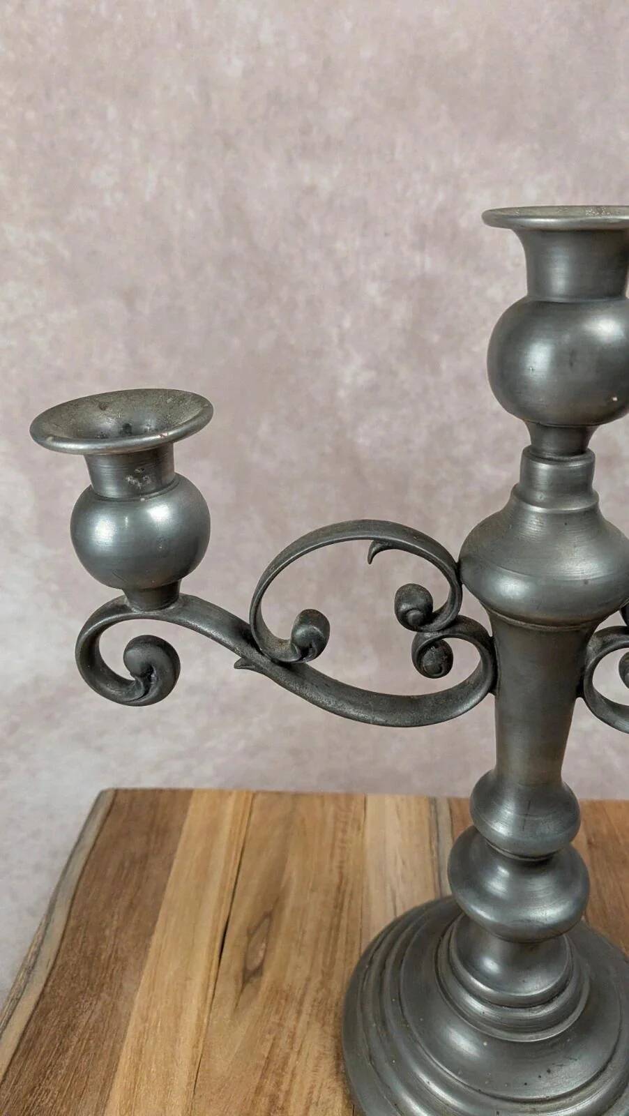Antique chandelier in stamped tin – 3 branches