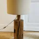 Lampe en bois brutaliste