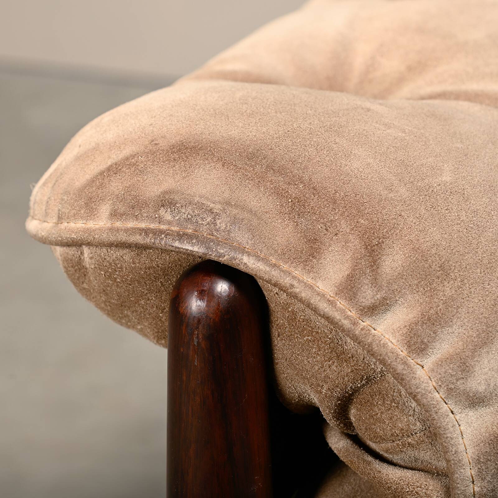 Lounge Chair Suede Leather