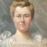 Table XIX - Family Portrait "Elegant in White Dress" - Frame