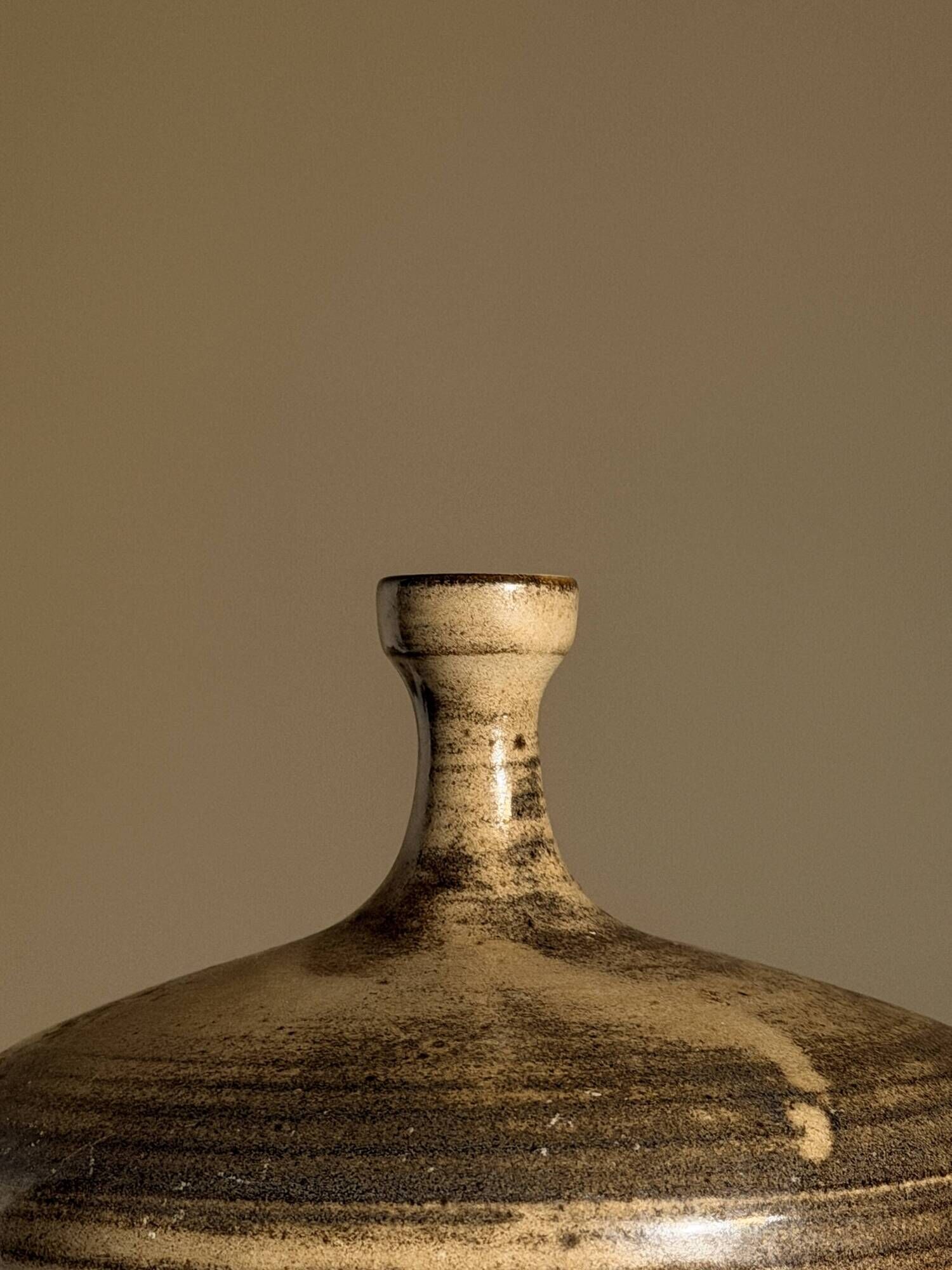 Vase en grès, France, circa 1960