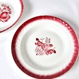2 flowery serving dishes