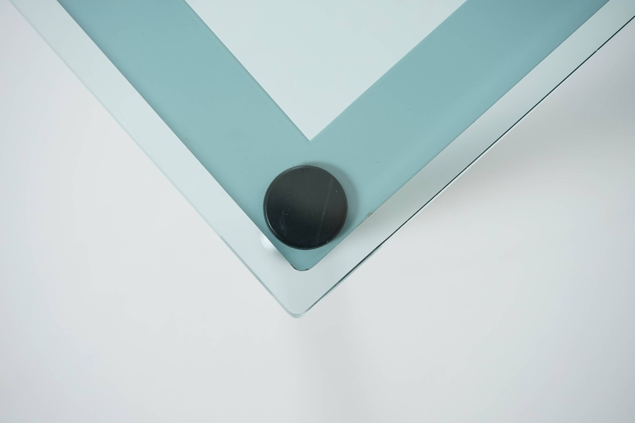 Side Table LC 10 by Le Corbusier, Charlotte Perriand and Pierre Jeannere