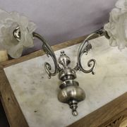 Paire d'appliques murales à 2 bras de lumière