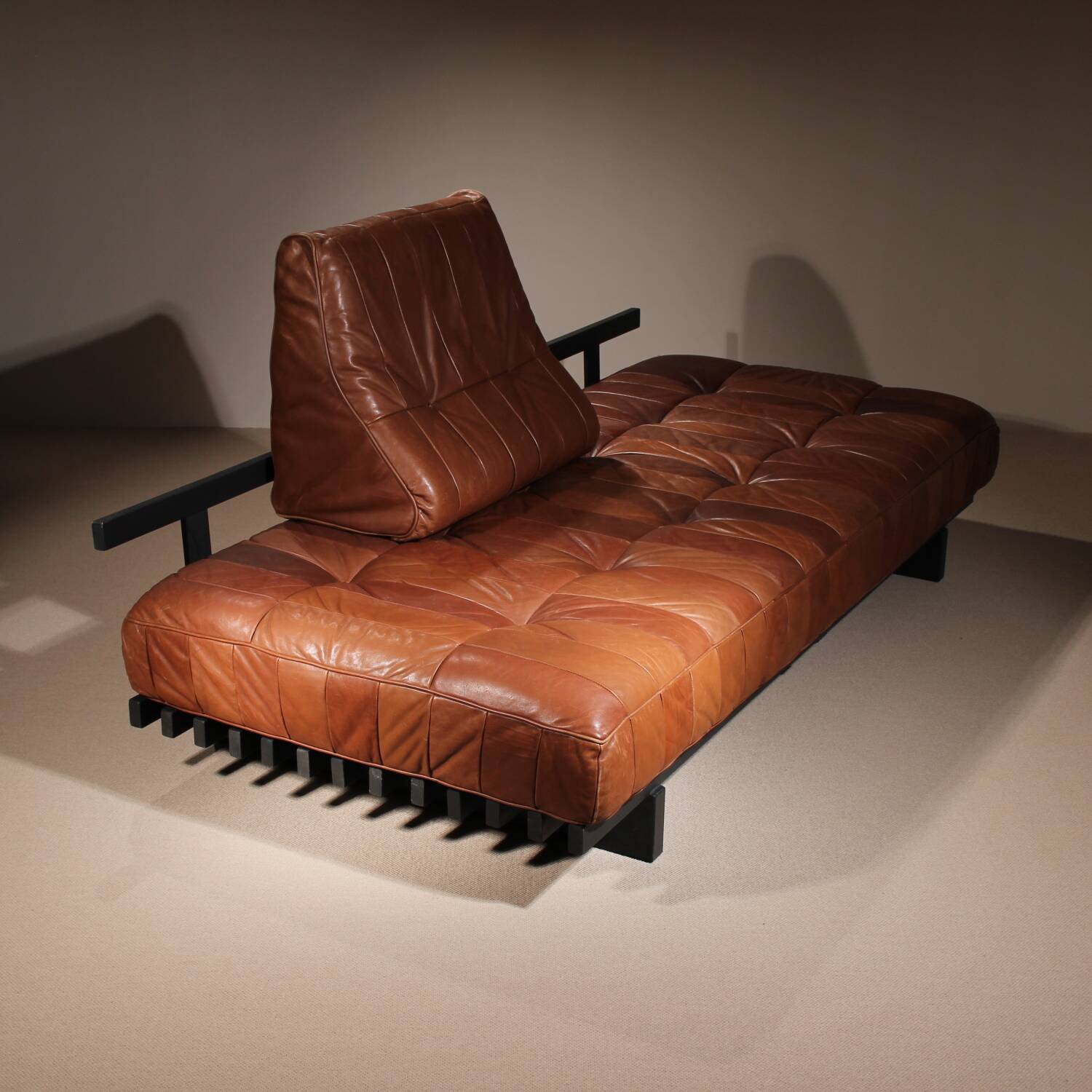 Lit de jour 'DS-80' en cuir patchwork cognac par De Sede, Suisse