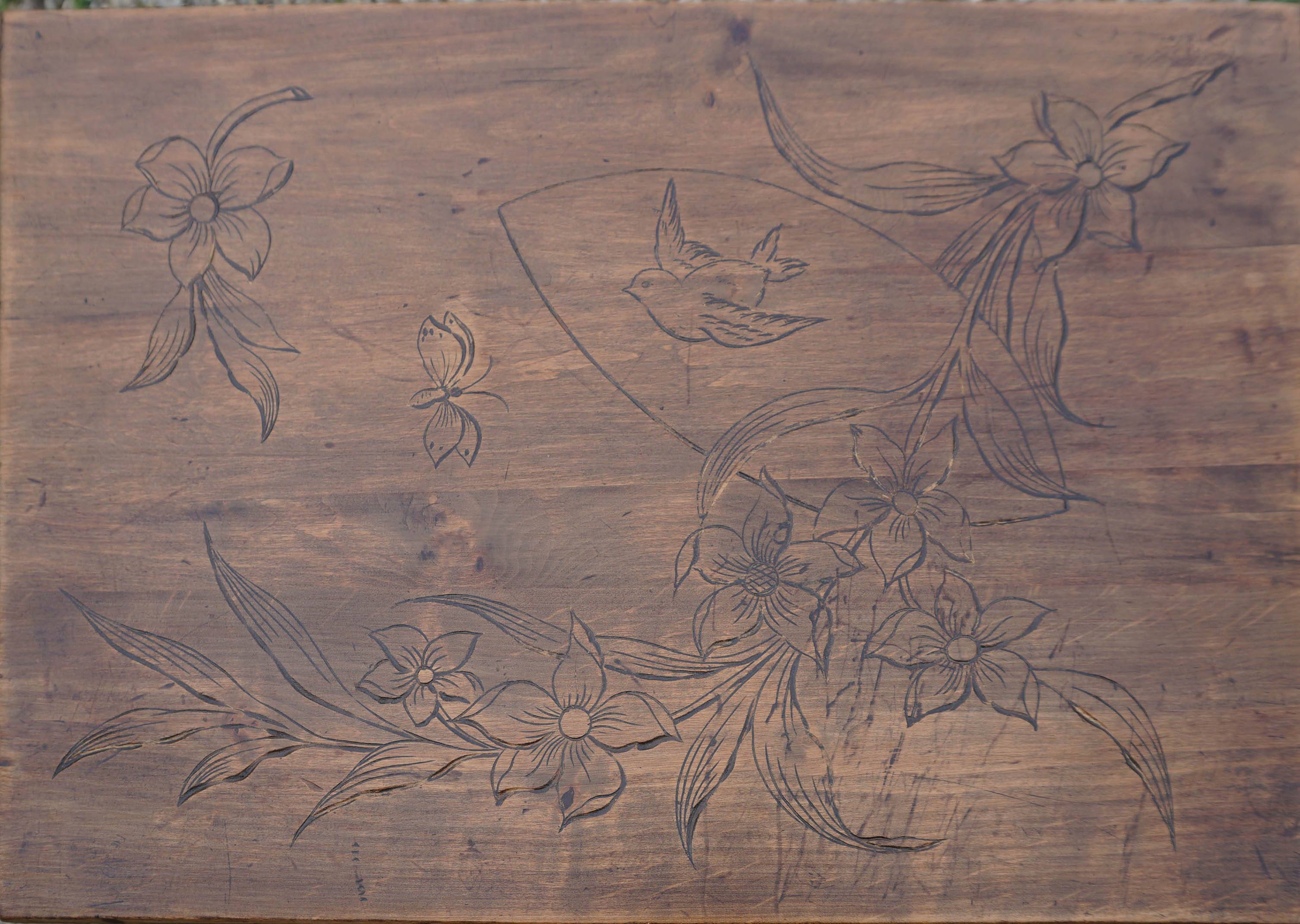 4 tables gigogne en bois art nouveau décor floral