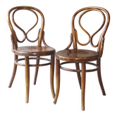 2 bistro chairs N°20, circa 1900 wooden seat.