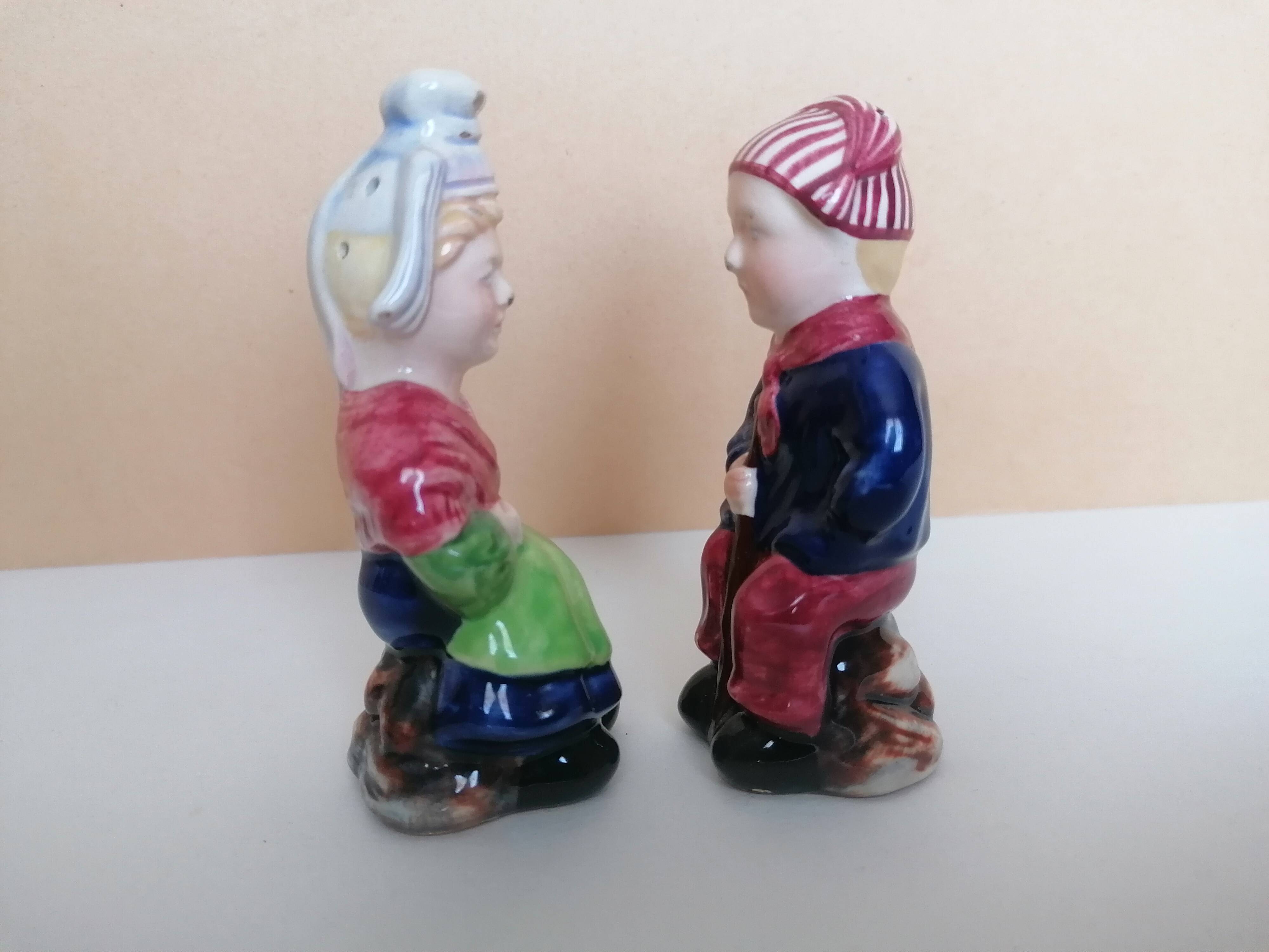 Breton salt and pepper shakers in a couple.