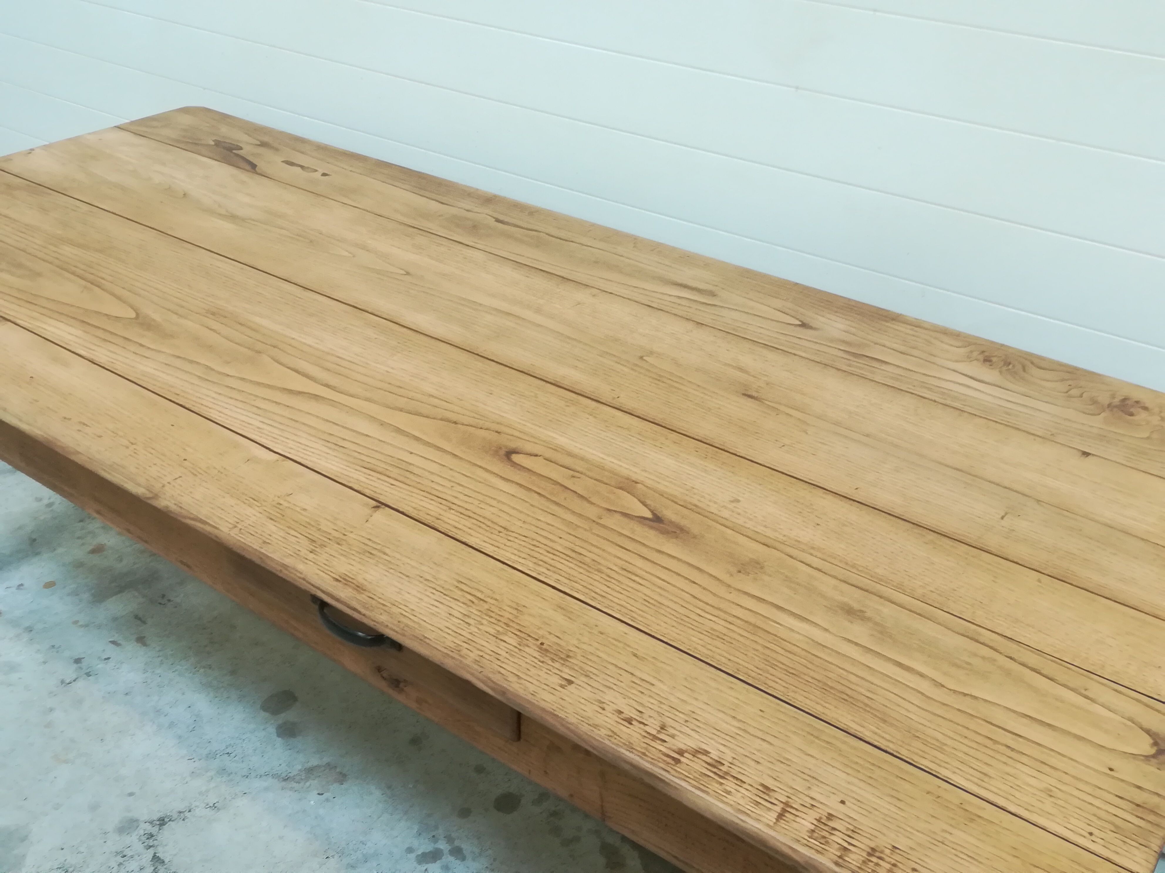 Table de ferme