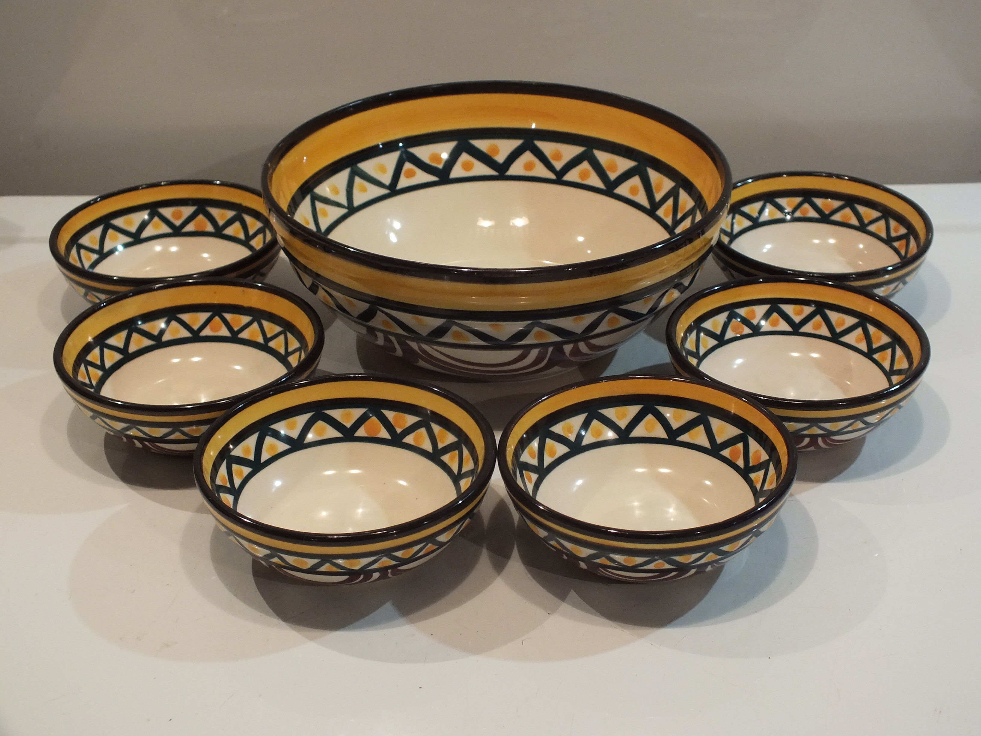 Saint Jean de Bretagne dessert service - 6 ramekins + salad bowl