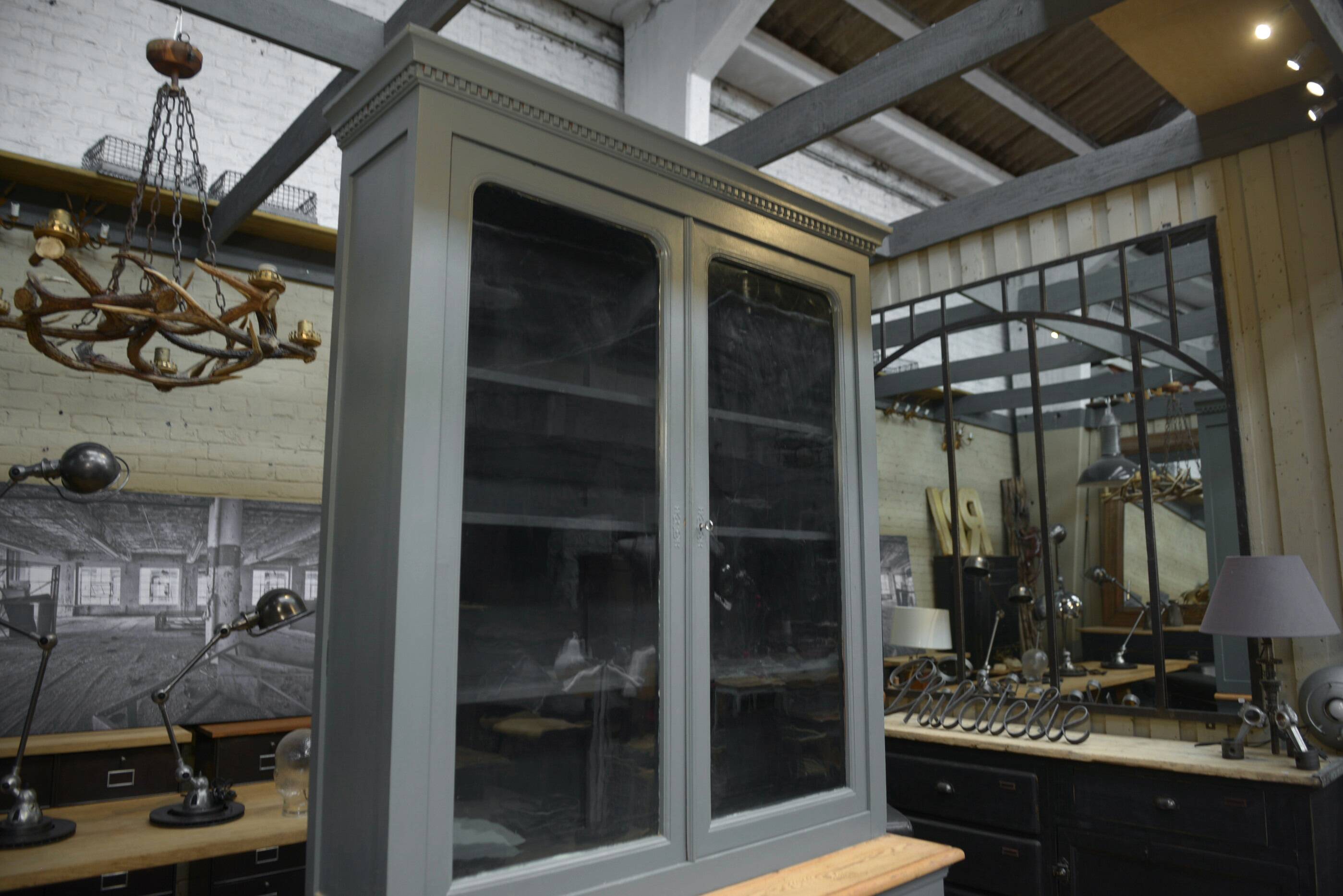 Bookcase sideboard with 2 bodies in gray patinated fir