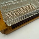 Appetizer tray with compartments