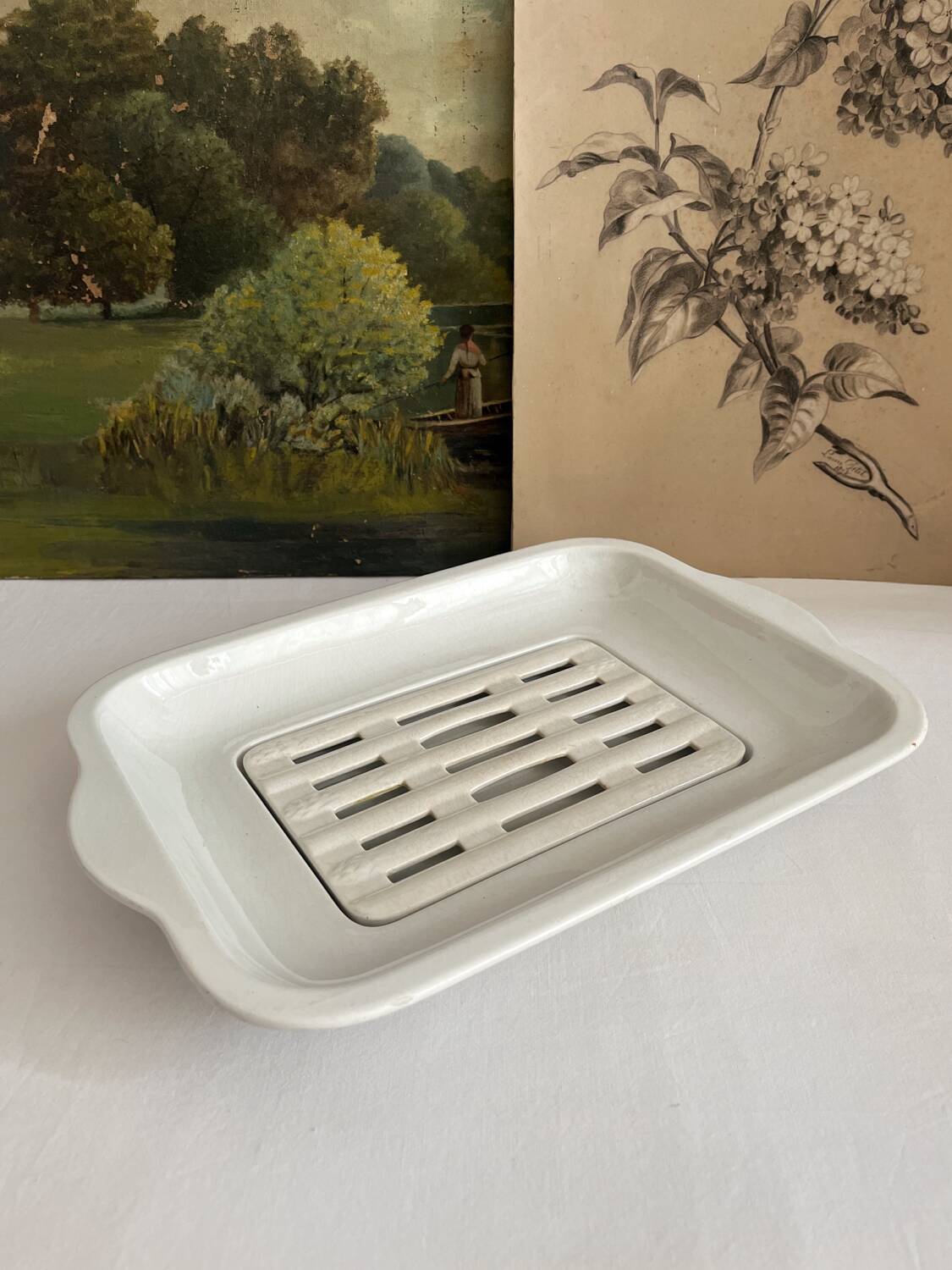 19th century Lunéville opaque ironstone earthenware asparagus dish