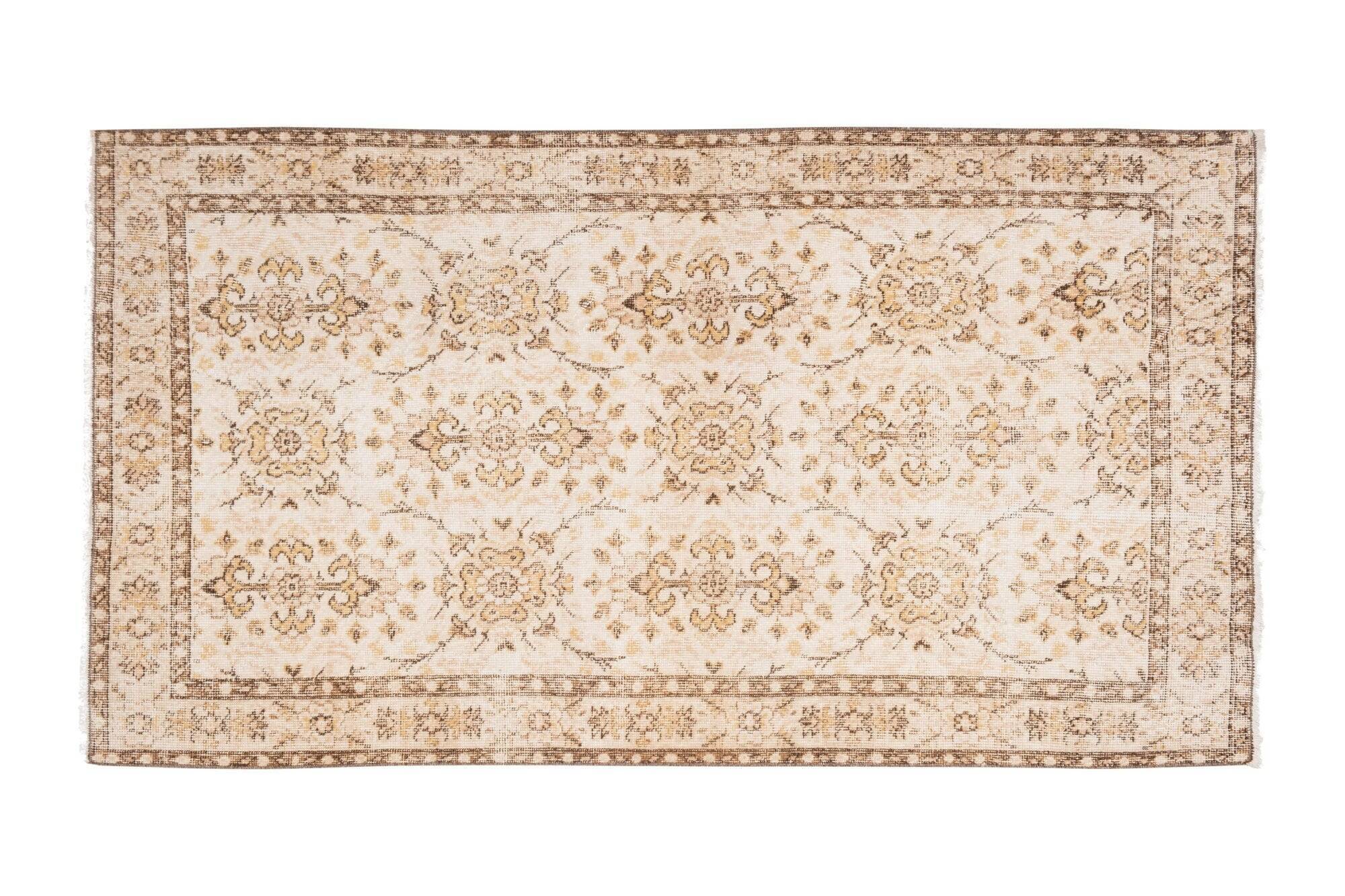 Vintage handmade Turkish rug 117x211 cm