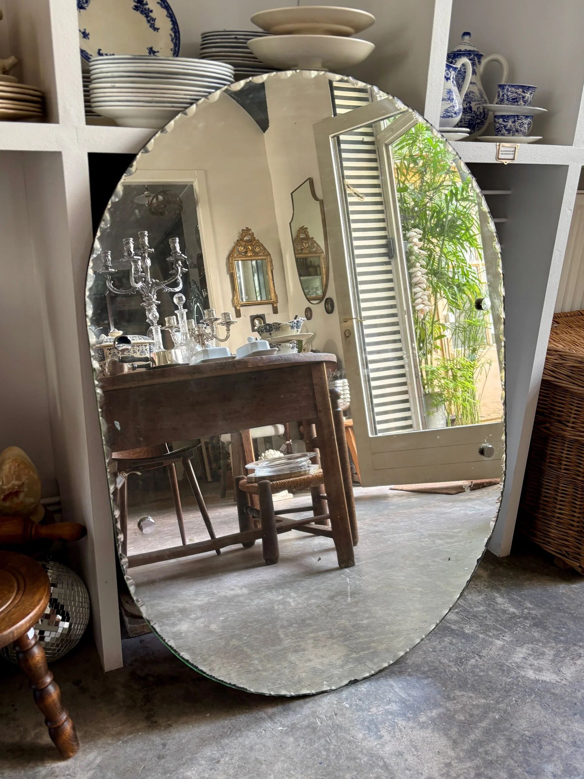 Bevelled oblong mirror ⌀ 110 x 81 cm