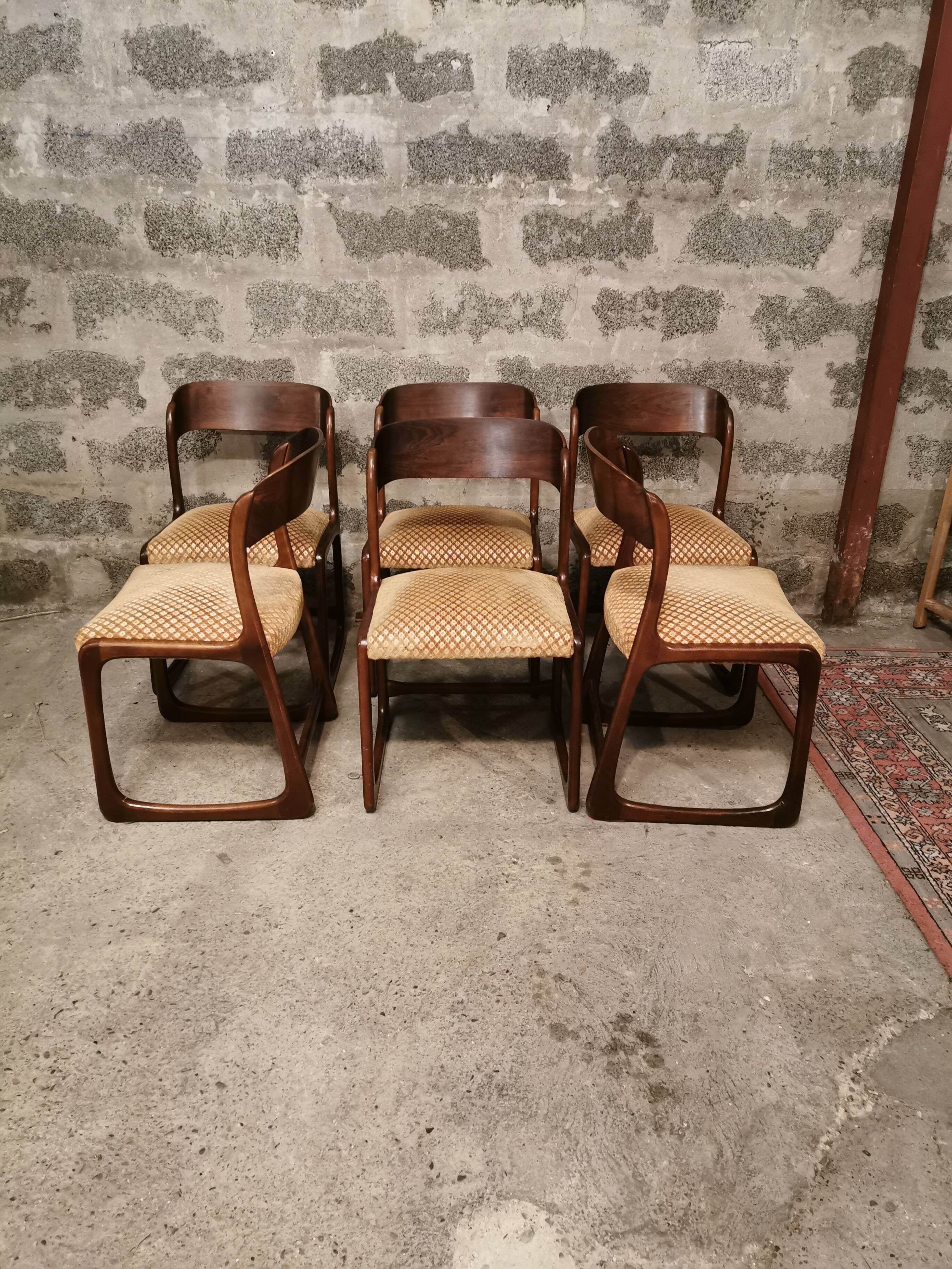 6 Baumann chairs