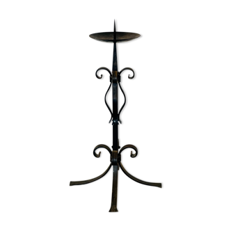 Large wrought iron candle pique, early twentieth century.