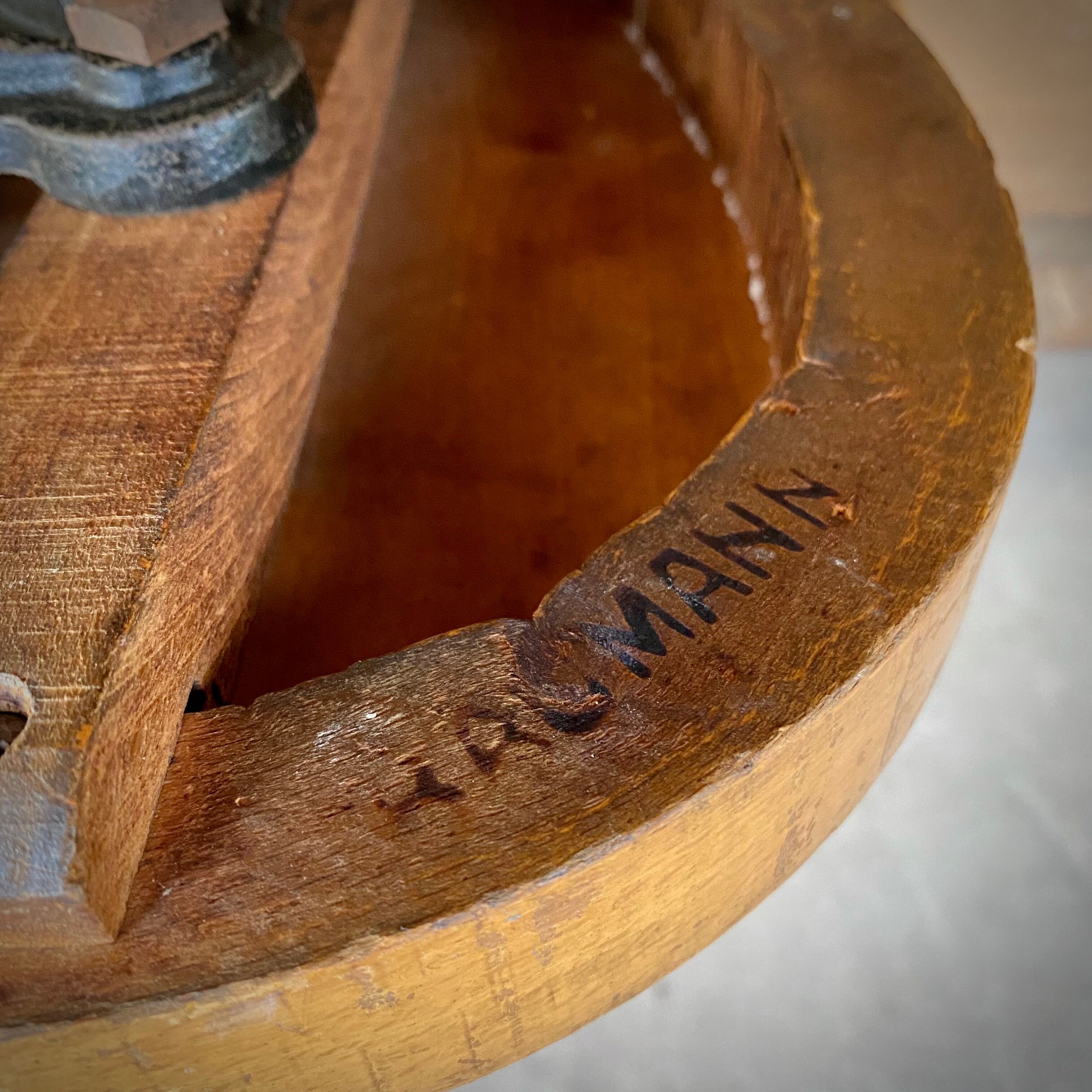 Baumann workshop chair