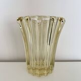 Crystal vase by Pierre d'Avesn