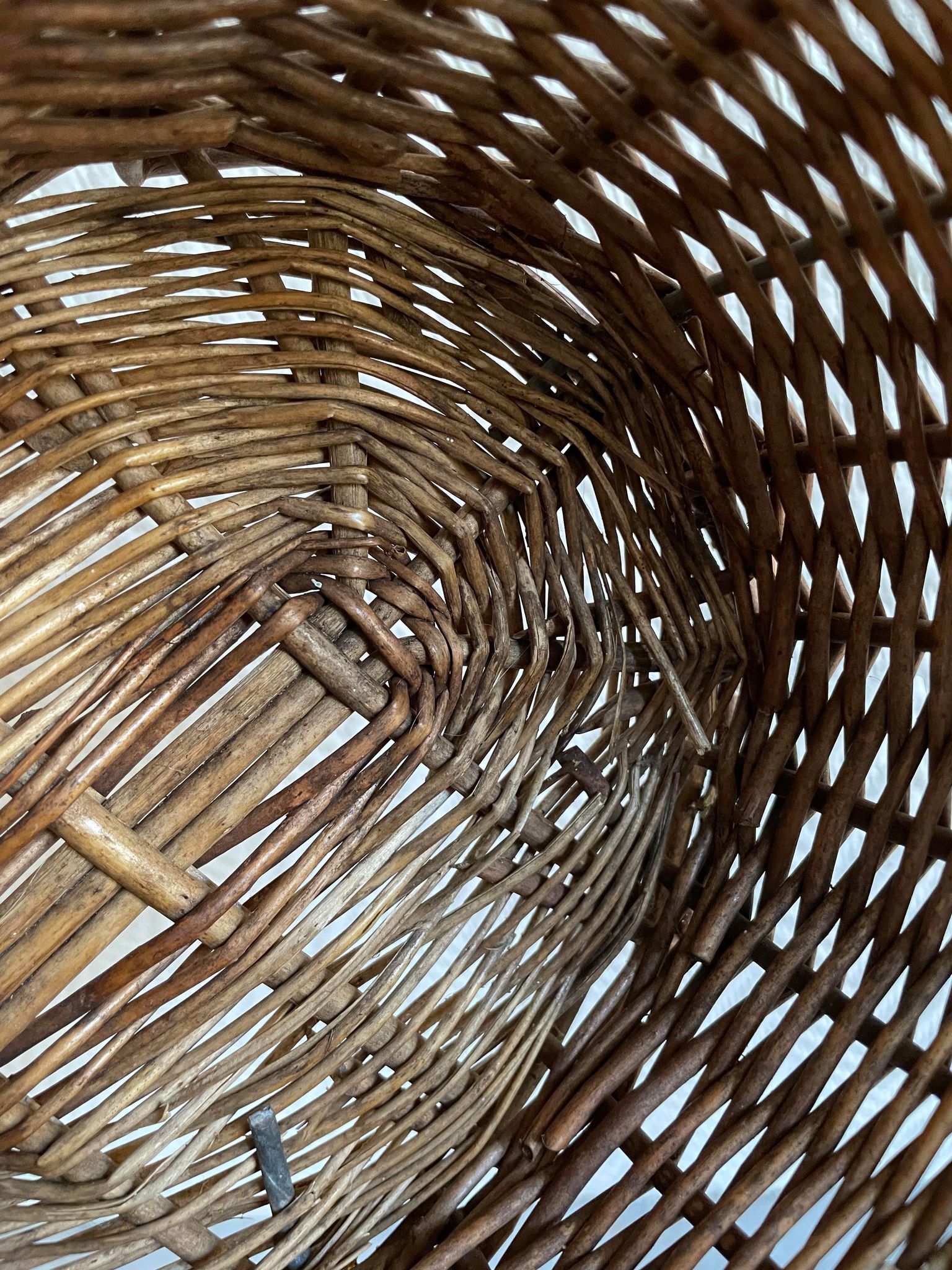 Small wicker basket