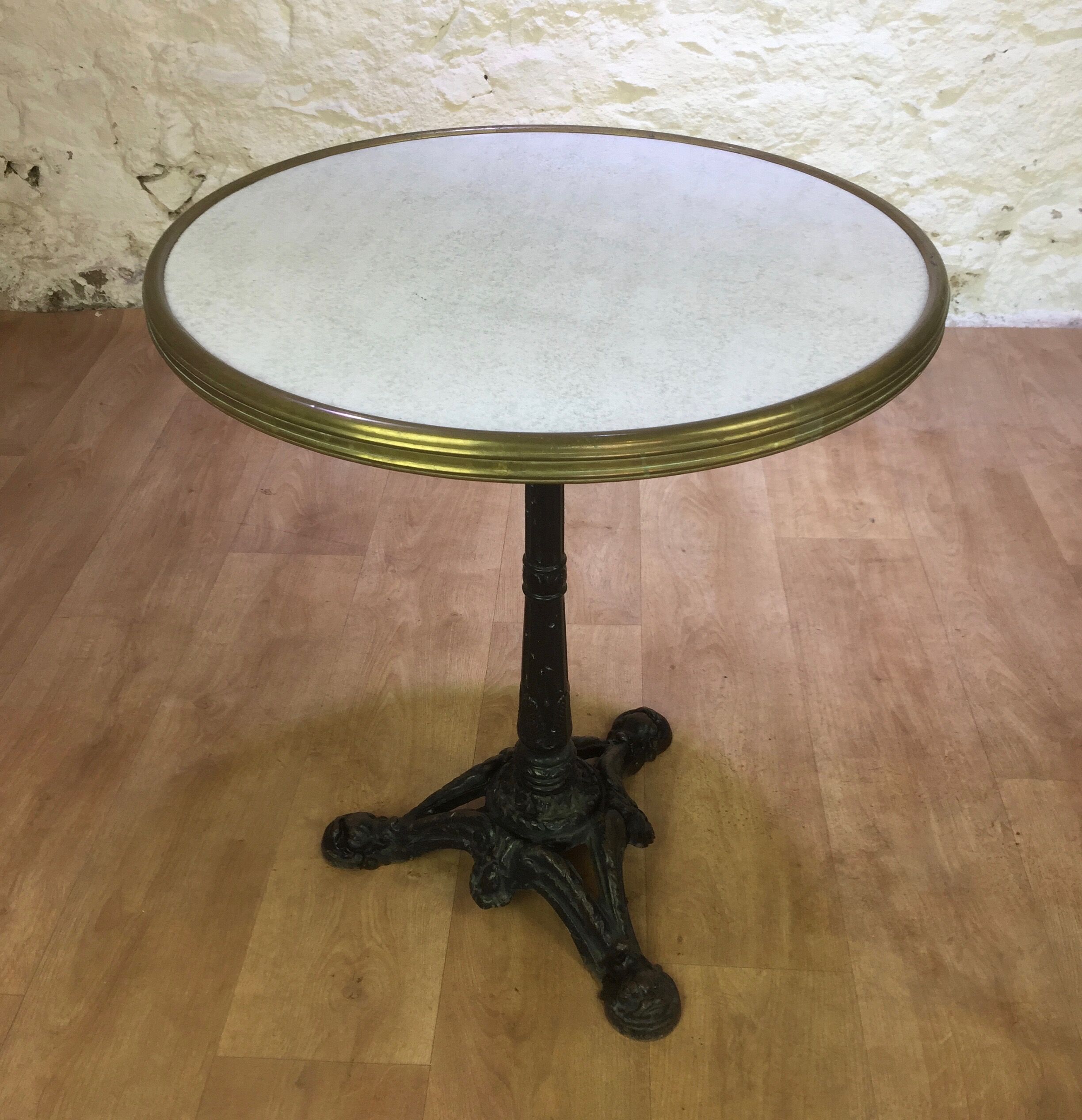 Parisian bistro table with cast iron leg