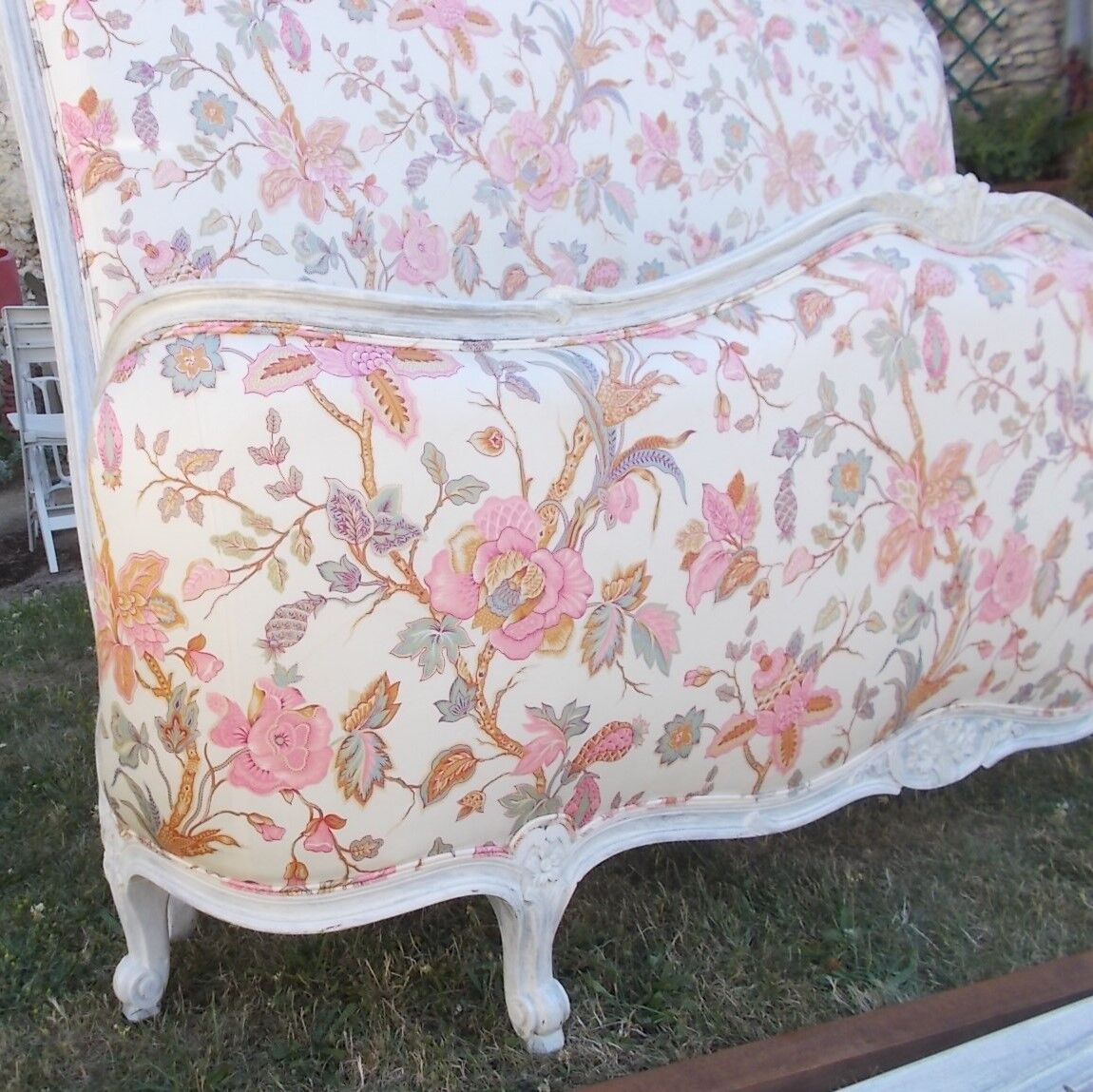 Double recycle bin bed