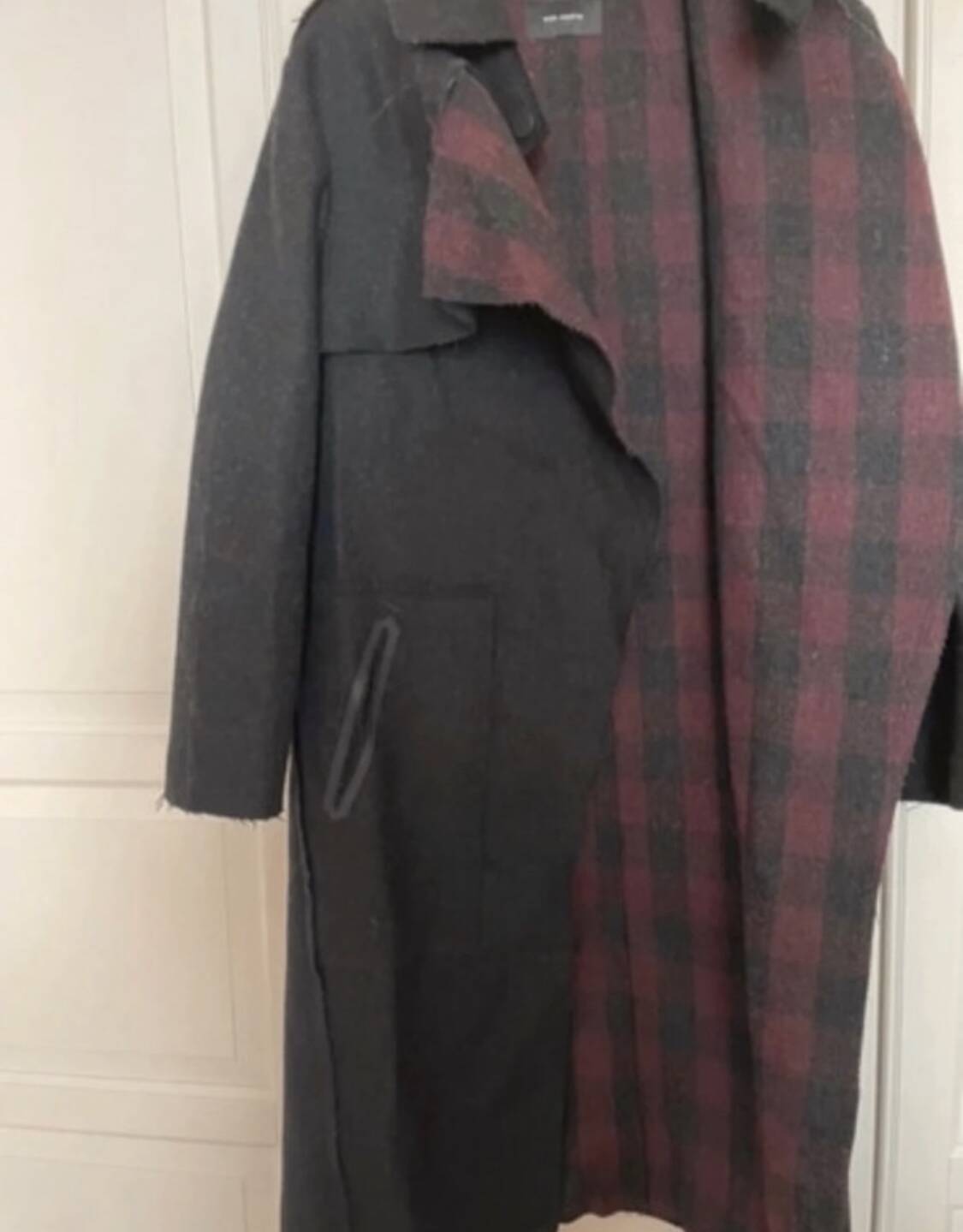 Wooden bird sculpture