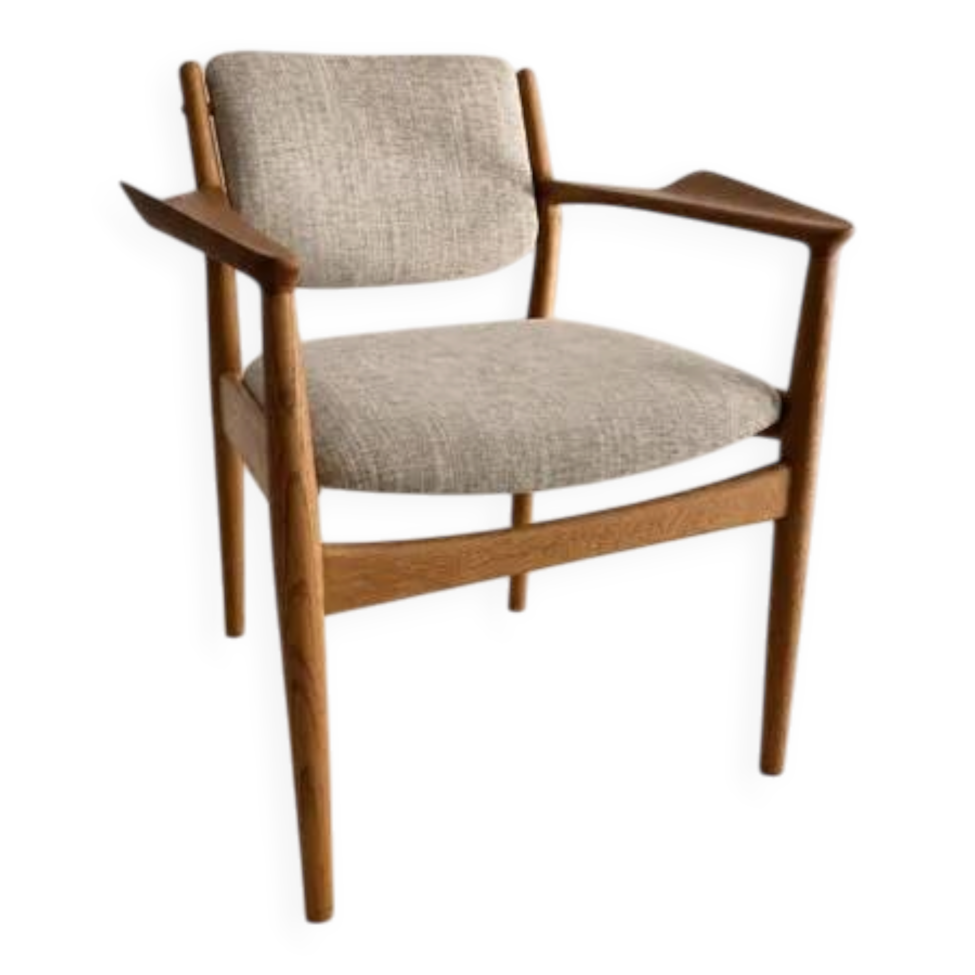 Chair 51A by Arne Vodder for Sibast Mobler, imported by George Tanier.